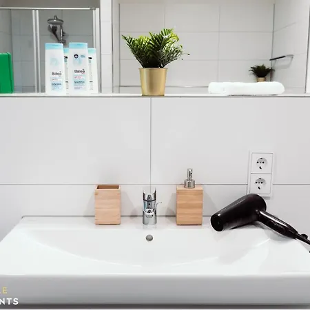 Pineapple Zwinger Iv - 65 Qm - 1x Free Parking Apartmán